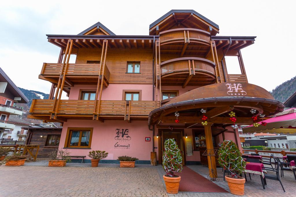 Hotel Arisch Aprica Exteriér fotografie